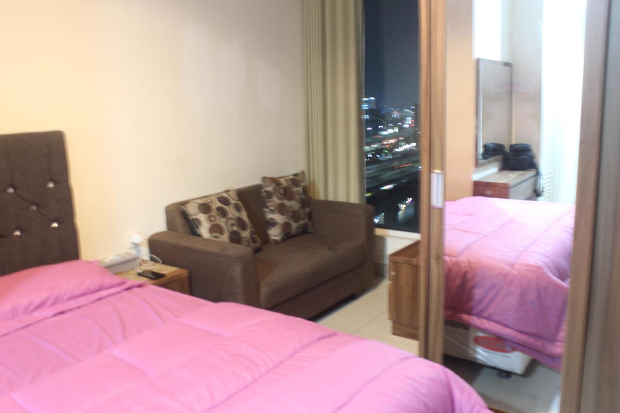 Cozy Grand Kamala Lagoon By Pelita Property Bekasi Exterior photo